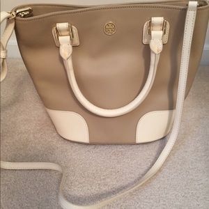 Beautiful Tory Burch bag